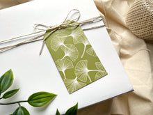 Load image into Gallery viewer, Green Ginkgo Gift Tag Set