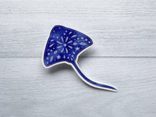 Load image into Gallery viewer, Manta Ray Clear Vinyl Sticker